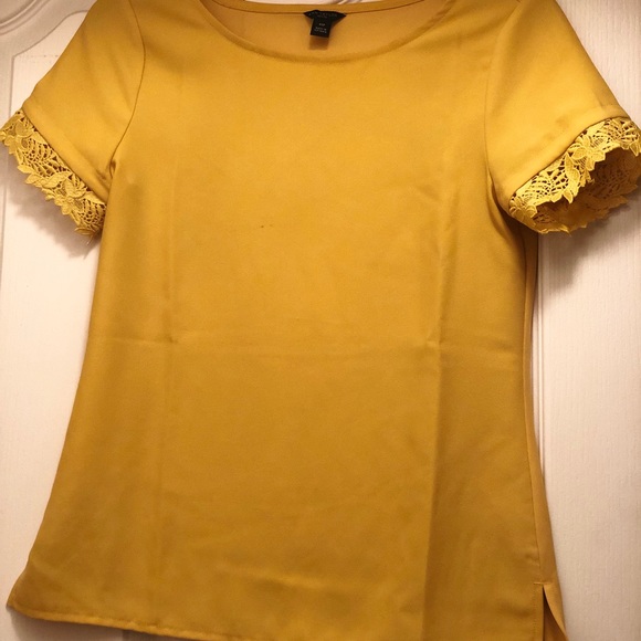 Professional Ann Taylor Yellow Blouse - Picture 1 of 3